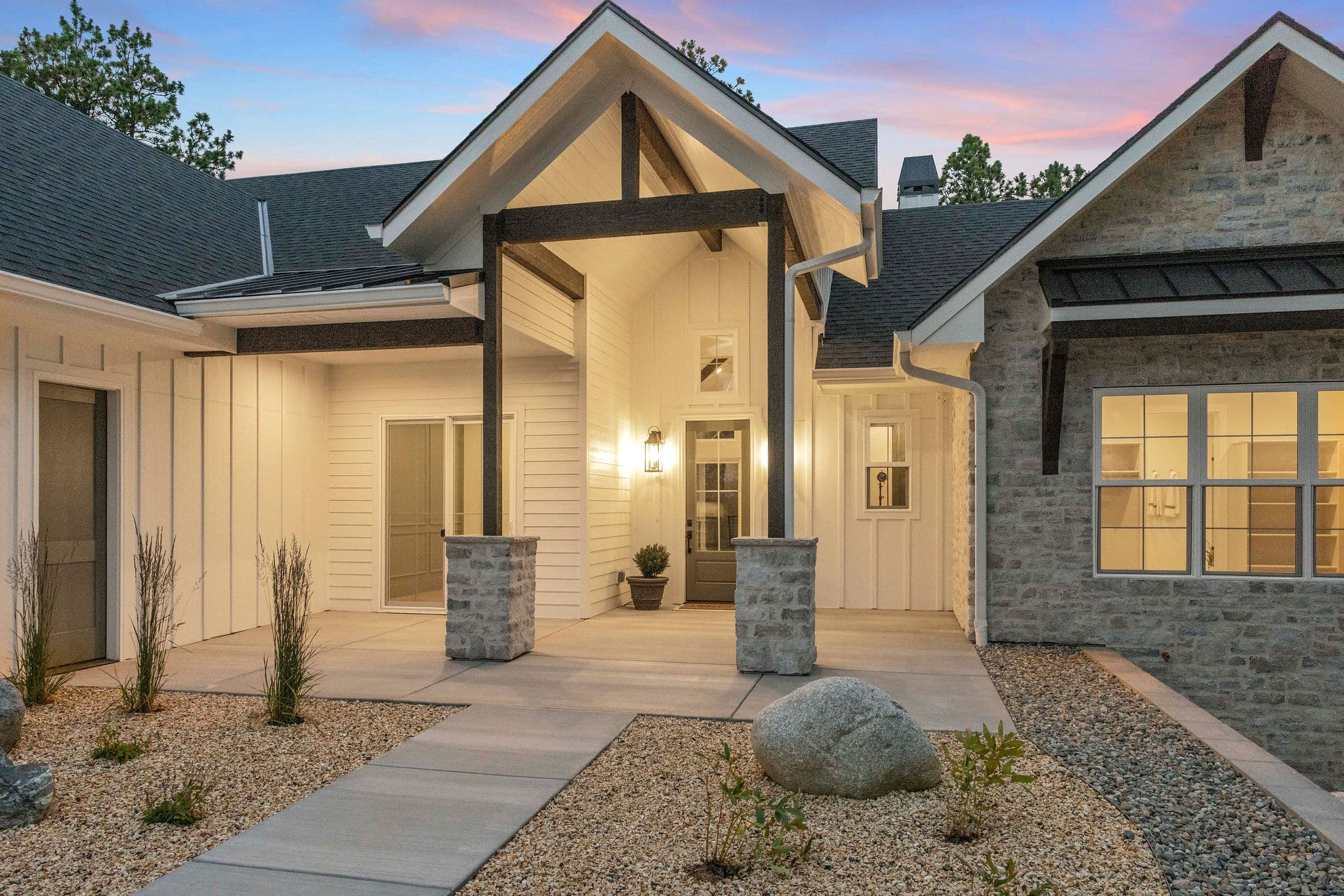 The Ridgeline, exterior photo 1