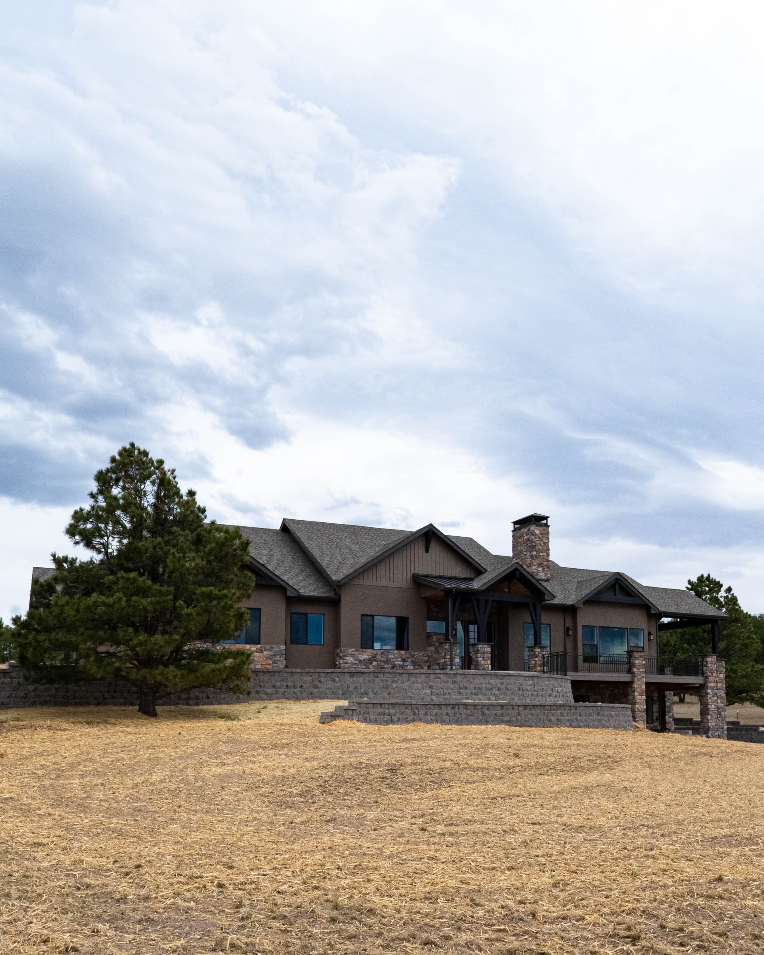 The Saddleback, exterior photo 12