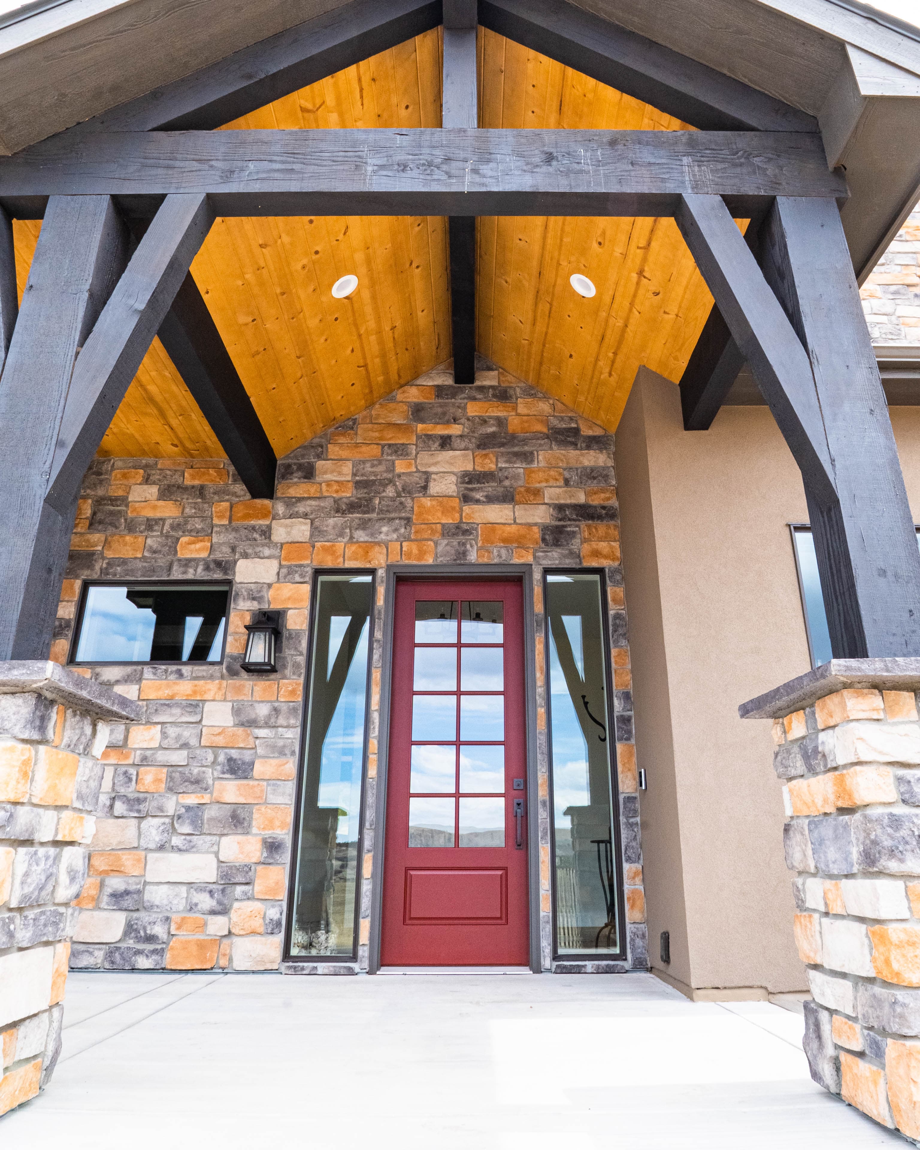 The Saddleback, exterior photo 15
